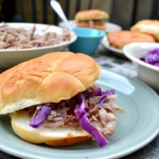 kalua pig with hawaiian sweet bread