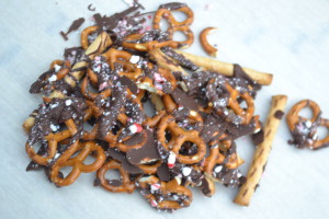 chocolate peppermint pretzels