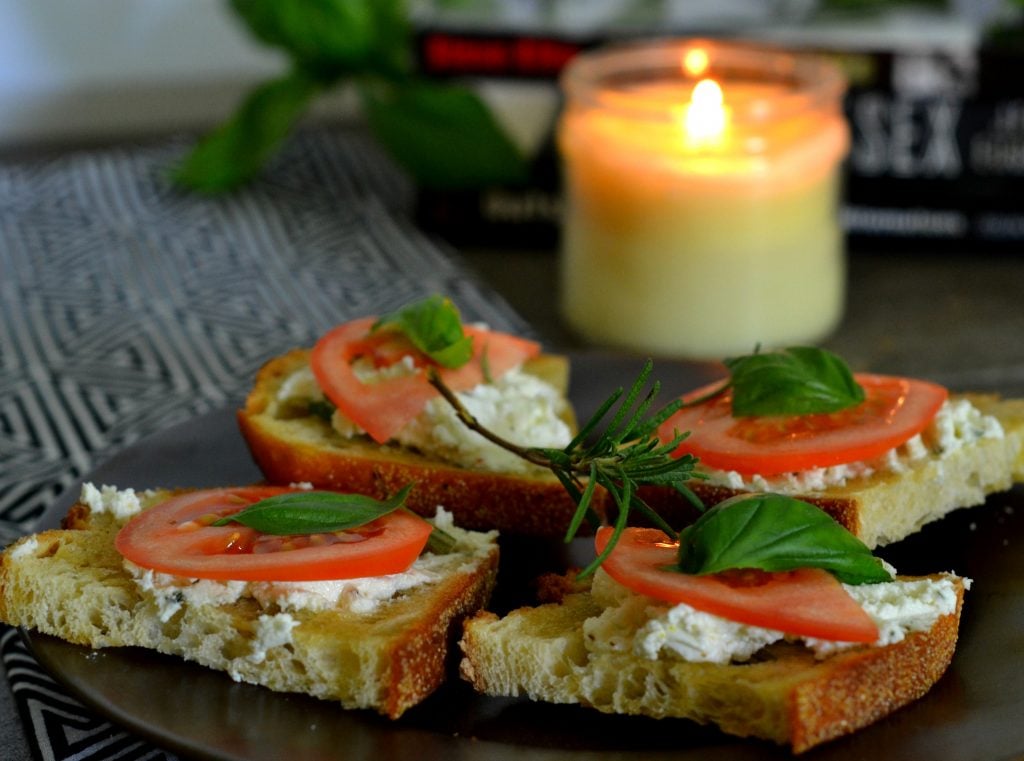 Herbed Goat Cheese Toasts Topped with Tomatoes| A perfect rainy day dinner for one or a perfect appetizer for a party. |www.thesurferskitchen.com