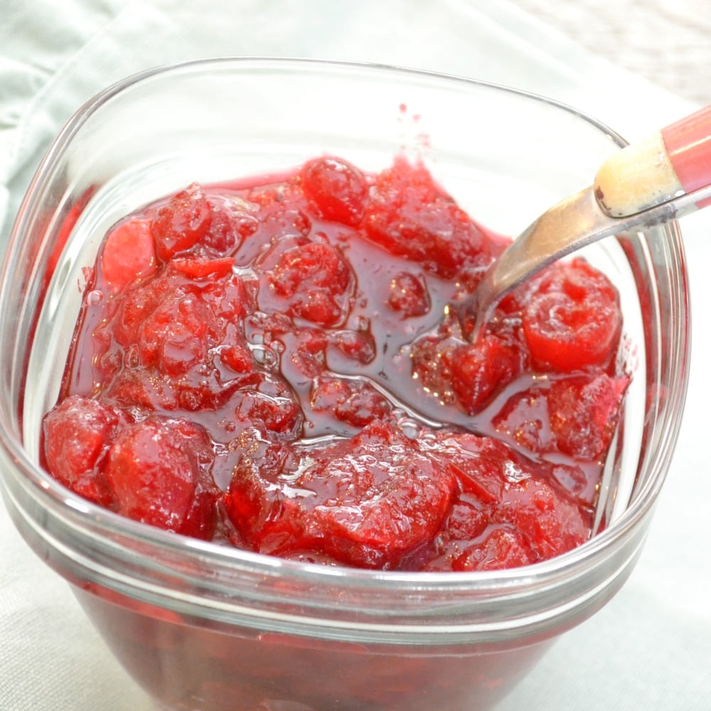 Easy Homemade Cranberry Sauce| This super simple recipe will take your holiday table over the top. Great topping on everything! | www.thesurferskitchen.com