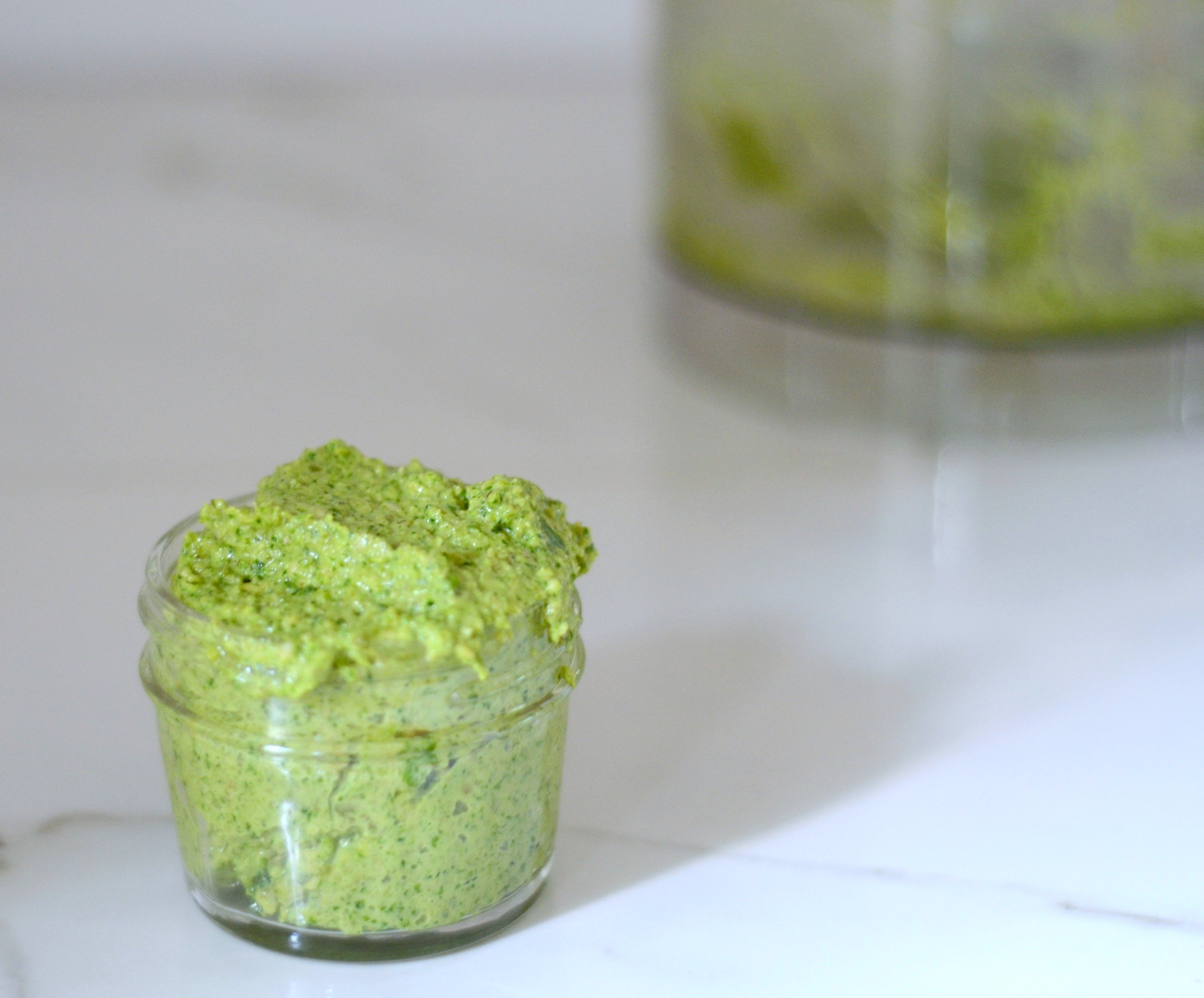 raw vegan paleo pesto